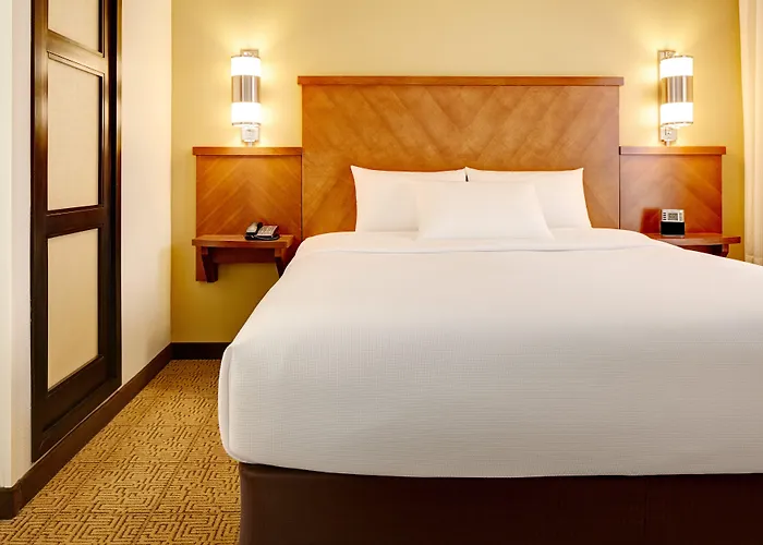 Hyatt Place Scottsdale/old Town 3*